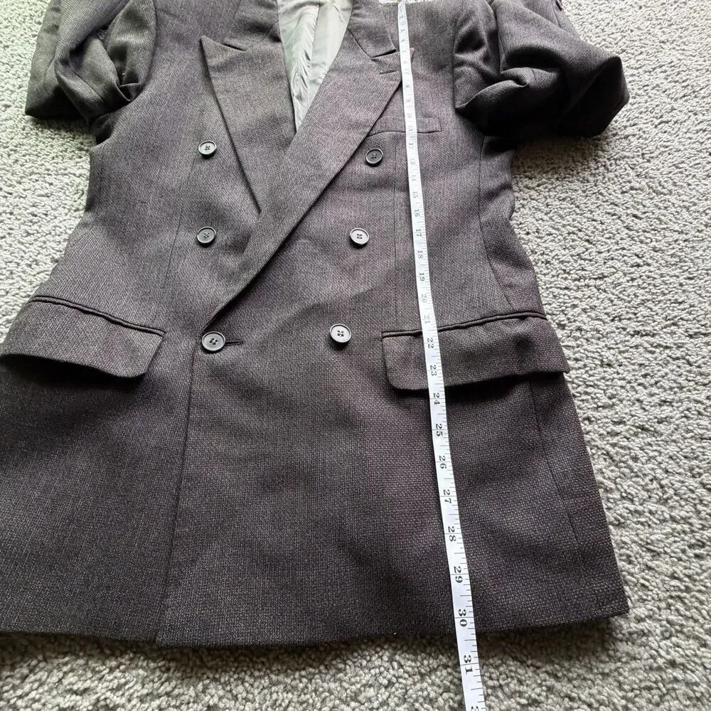 Vintage Mens 37 Wool Blazer Double Breasted Made USA Gray Peak Lapel Suit Jacket